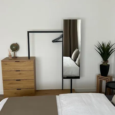 Apartment Voyage *